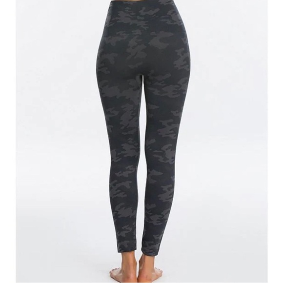 Spend camo look at me leggings, xs - Picture 2 of 5